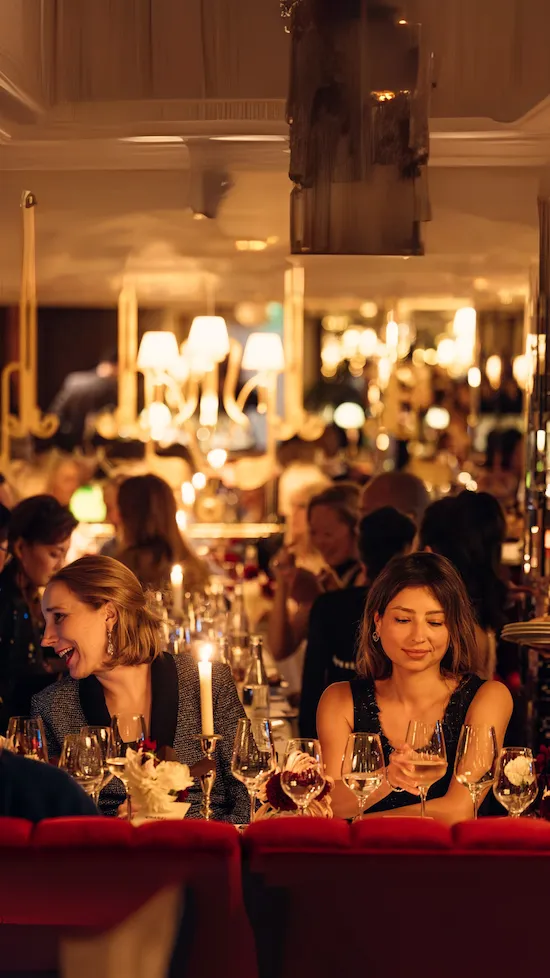 洋書 Beaumarly Paris Beaumarly - Groupe de restaurants, hôtels & clubs